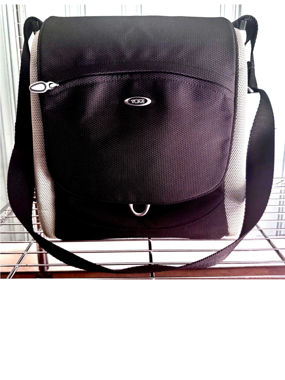 🏁TUMI🏁T3 LEXUS STRUCTURED ORGANIZER TRAVEL POCKET REMOVEABLE STRAP MESSENGER BAG